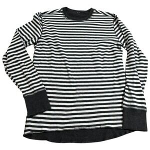 Lululemon Striped Long Sleeve Crew Neck Reversible No size tag‎ Medium?